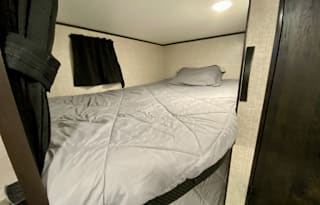 2023 Jayco Jay Flight Bunkhouse