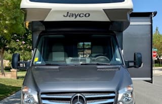 Meet Mellie-Belle! 2020 Jayco Melbourne Prestige