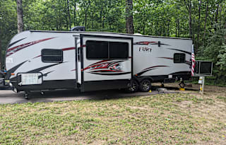 2016 Prime Time RV Fury 2910