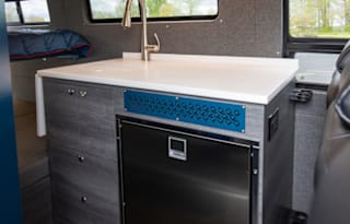 Command Post: 4x4 Mercedes-Benz Sprinter