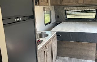 2020 KZ Sportsmen Classic 190BH- “Cherry”