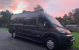 WINNEBAGO TRAVATO Camper Van for winter travels !