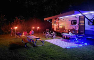 Full furnished 32’ camper, pet Friendly