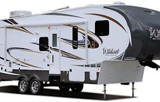 2013 Forest River WILDCAT 34' Bunkhouse 5th Wheel