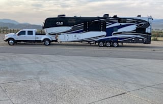 2014 Forest River RV XLR Thunderbolt 415AMP