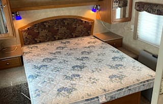 2009  Dutchman RV  25CGS