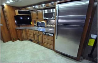 2015 Fleetwood Expedition Bunk beds w/dvds  Washer dryer  Luxury on Wheels Ozone Cleaned/ Sanitized before  every rental