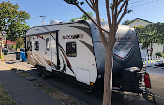2016 Shockwave Toyhauler!!