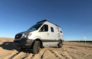 2019 Winnebago Revel 44E