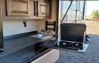 Family/Pet Friendly Large Camper Rental