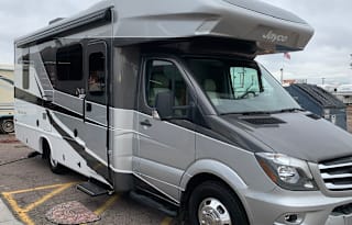 Gladiator (G1) 2019 Jayco Melbourne Prestige 24LP