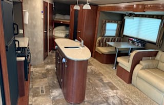 2014 Winnebago Towables Ultralite 28DDBH