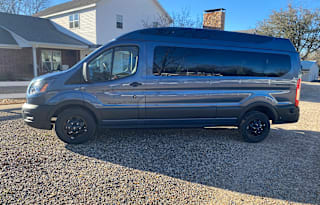 Family  explorer van