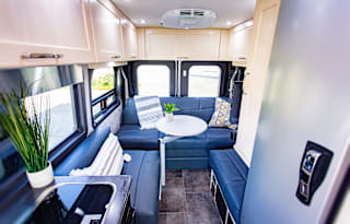 Sierra - Glamping Dream! - 2021 RAM - 150 mi/nt