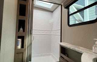 2022 Grand Design Imagine 2800BH