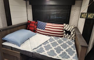 2024 JayCo Jay Flight SLX-Baja: TnT Camping