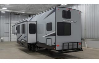 Bunk  House Set Up , Available 5th wheel hitch use