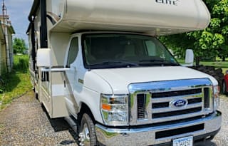 2017 Thor Motor Coach 30FE - ADVENTURE IS CALLING!