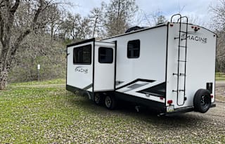 2022 Grand Design 2400BH - Sleeps 8, Pet Friendly