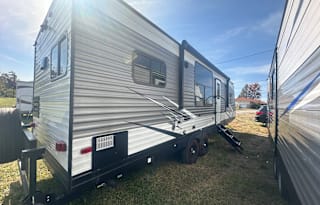 Adventure Made Easy with the 22 Heartland 261BHS