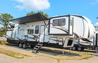 2021 Forest River RV Sabre 37FLL