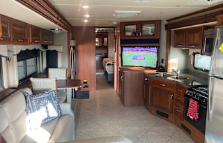 2015 Holiday Rambler Ambassador 38DBT