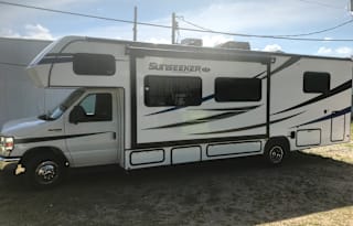 2021 Forest River Sunseeker LE 28505