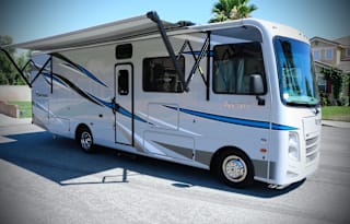 2022 Coachmen RV Pursuit