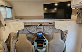 2026 Thor Motor Coach Four Winds 24F