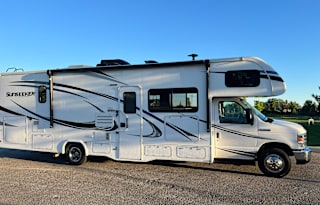 2019 Forest River RV Sunseeker 34’ - Bunkhouse