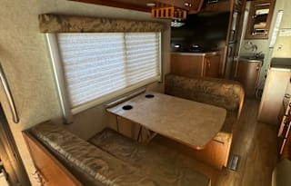2008 Fleetwood RV Pulse (“Grayvy”)