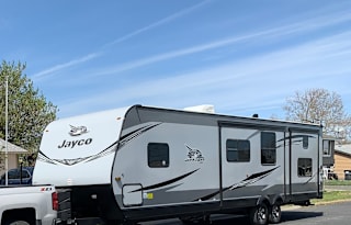 2021 Jayco Jay Flight 33RBTS