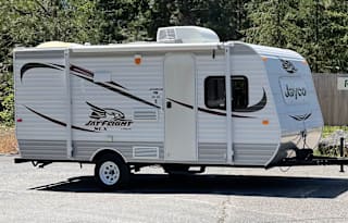 Cozy Kid and Pet Friendly Camper
