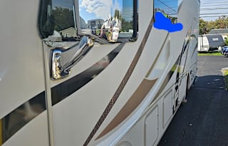 2016 Thor Motor Coach ACE 27.1