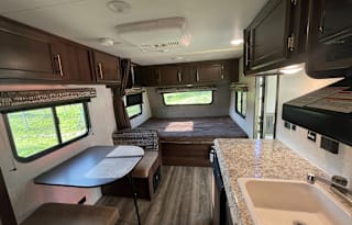 Jayco Jay Flight SLX7 174BH Travel Trailer Rental
