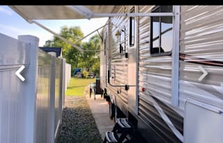 2017 Shasta RVs Revere 32DS