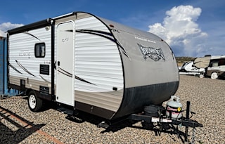ULTRALIGHT EASY TOW BUNKHOUSE FAMILY CAMPER