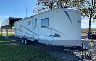 2007 Keystone RV VR1 319fbs