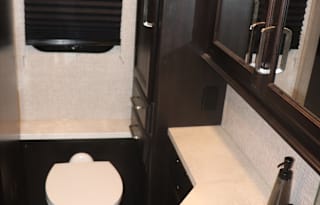 2022 Entegra Coach Odyssey 26M - Gorgeous Inside