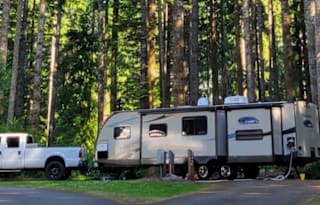 2014 Coachmen RV Freedom Express Sleeps 10