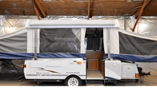 2005 Fleetwood Americana