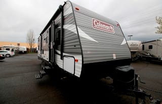 2017 Coleman *located off of highway 26!*