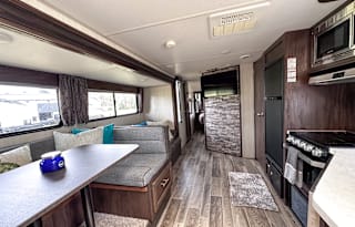 Grey Wolf  II | Driftwood Vacation