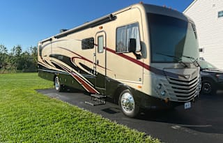 2017 Fleetwood Storm 36F - Bunk Beds!!!