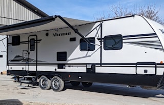 Minnie the bunkhouse