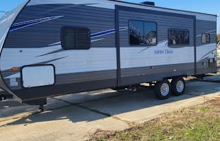 2020 Dutchman Aspen Trail "Luxury Home on Wheels"