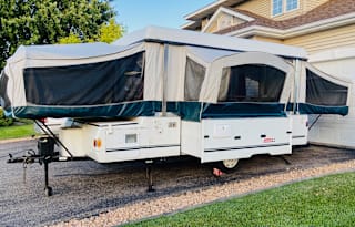 Popup Camper with Heat/AC & Extra Amenities