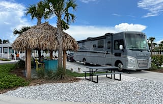 2021 Winnebago Adventurer 36Z