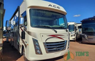 2019 Thor Motor Coach
