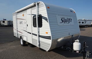Jayco Flight 184BH with optional Boat tour